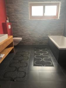 Swissalpschalet Timber Inn 1st floor, 6 persons