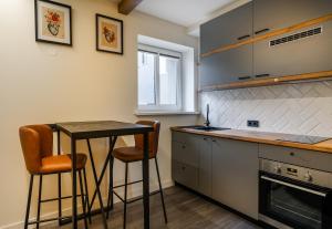 Colorful Apartments Y