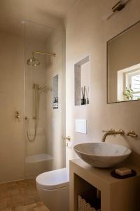 Stylish Private Basement Studio in Parsons Green