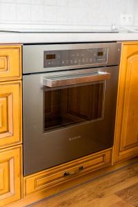 Piątkowska Comfort Apartment by BookingHost