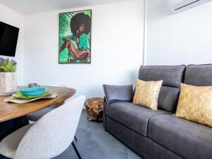 414 Amazing New Summerland