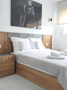 Modern Apartment with Terrace