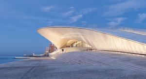 AC in the bedrooms, near the river, spacious