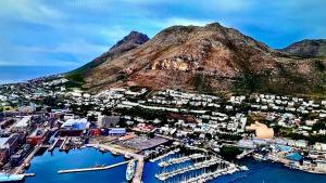 Bougainvillea House - The Heart of Simonstown