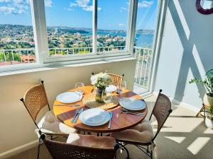 JoJos Place! Harbour views, 2 Beds and free parking