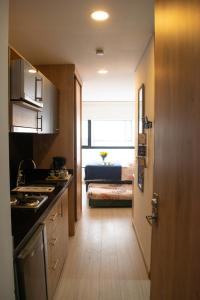 Aparto con piscina 820