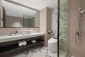 웨양 / 악양 Days Inn by Wyndham Yueyang Train Station 호텔 스위트룸