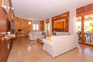 Villa Maravillas by Slow Villas