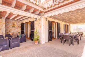 Villa Maravillas by Slow Villas