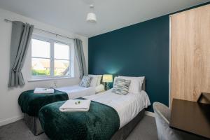 Quiet House, PRKG-3 Cars, Contractors & Families, York Centre 10mins