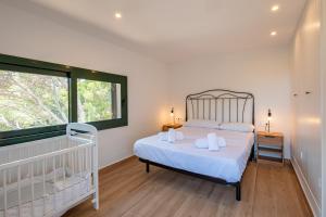 Villa Can Reig Tamariu, next to the beach