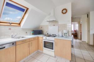 850m de la plage, appartement pour 5 avec jardin