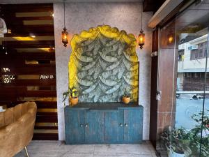 Hotel Himgiri Residency