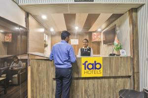 FabHotel LS Grand - Banaras Railway Station