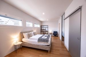 Stockhorn Loft - central, free parking, private