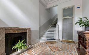 Charming West End Flat