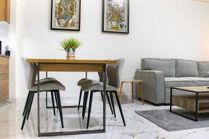 Marina Retreat Stylish One Bedroom by Hala Homes