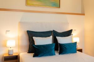 Artistic Studio with Terrace in Foz by HostWise