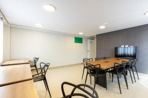 Studio Completo, bem localizado, academia, lavanderia e coworking
