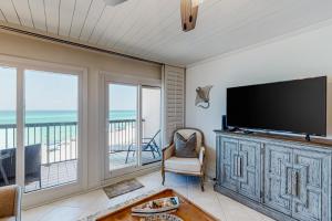 Pinnacle Port C2-404