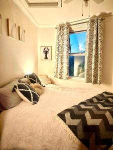 Airy Bright apartment in st Leonards