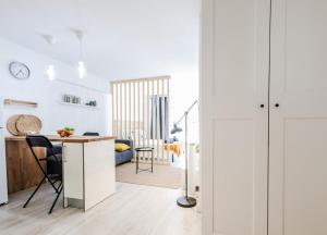 Alma - Lagos City Studio