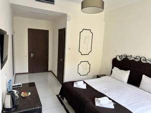 The one family boutique