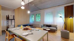 Alpenblick CoLiving - Self Check In by Homenhancement