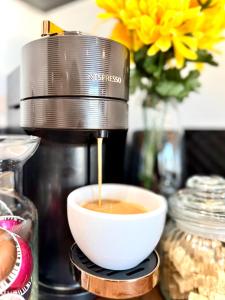 Les Arches dOr - Loft dException avec Jacouzzi - 3 Suites - Grande Terrasse - Vue Théâtre Antique - Centre-Ville