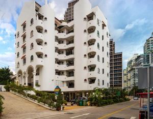 Pattaya Cozy Beach Sea View Apartment