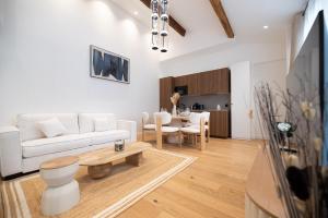 Chic Parisian Loft in Bastille Area