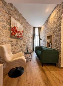 Luxury apartments White house