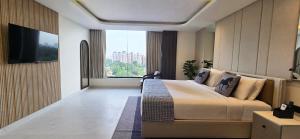 Pink Pearl Hotel By Chokhi Dhani