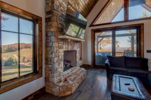 Northern Exposure at Eagles Nest