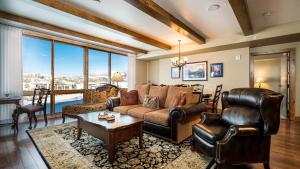 Edgemont #2405 Sunrise Ridge