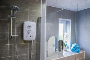 Cosy 4-Bedroom-Guests 7-Ideal for Contractors Stay