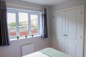 Charming 4-Bedroom-Guests 7-Perfect for Contractors Stay