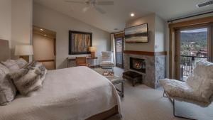 One Steamboat Place #803 Summit Peak Penthouse