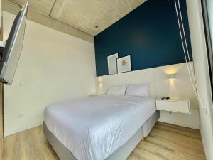 Contemporary Loft I Gym I Coworking Space