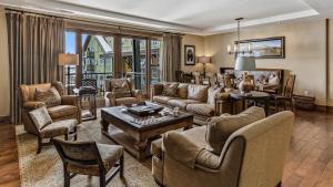 One Steamboat Place #610 Elk Mountain