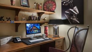 One Steamboat Place #518 Sleeping Giant