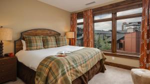 One Steamboat Place #512 Bison Peak