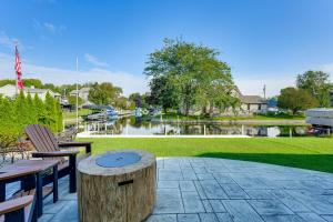 Private Dock! Lake Wawasee Family Getaway
