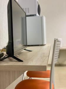 Casa edícula no centro com Smart TV