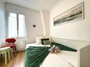 Primavera : Beau 2-pièces proche Paris, RER B 450m