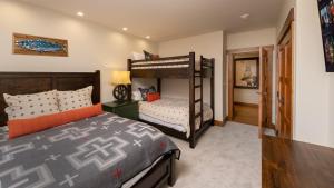 One Steamboat Place #408 Horsetooth Mountain