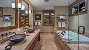 One Steamboat Place #311 Zen Mountain 2 Bedroom