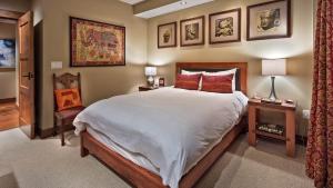 One Steamboat Place #311 Zen Mountain 2 Bedroom