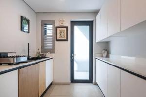 Lifes a View Ocean Villa With Butler, Jacuzzi and Pool