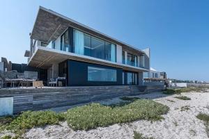 Lifes a View Ocean Villa With Butler, Jacuzzi and Pool